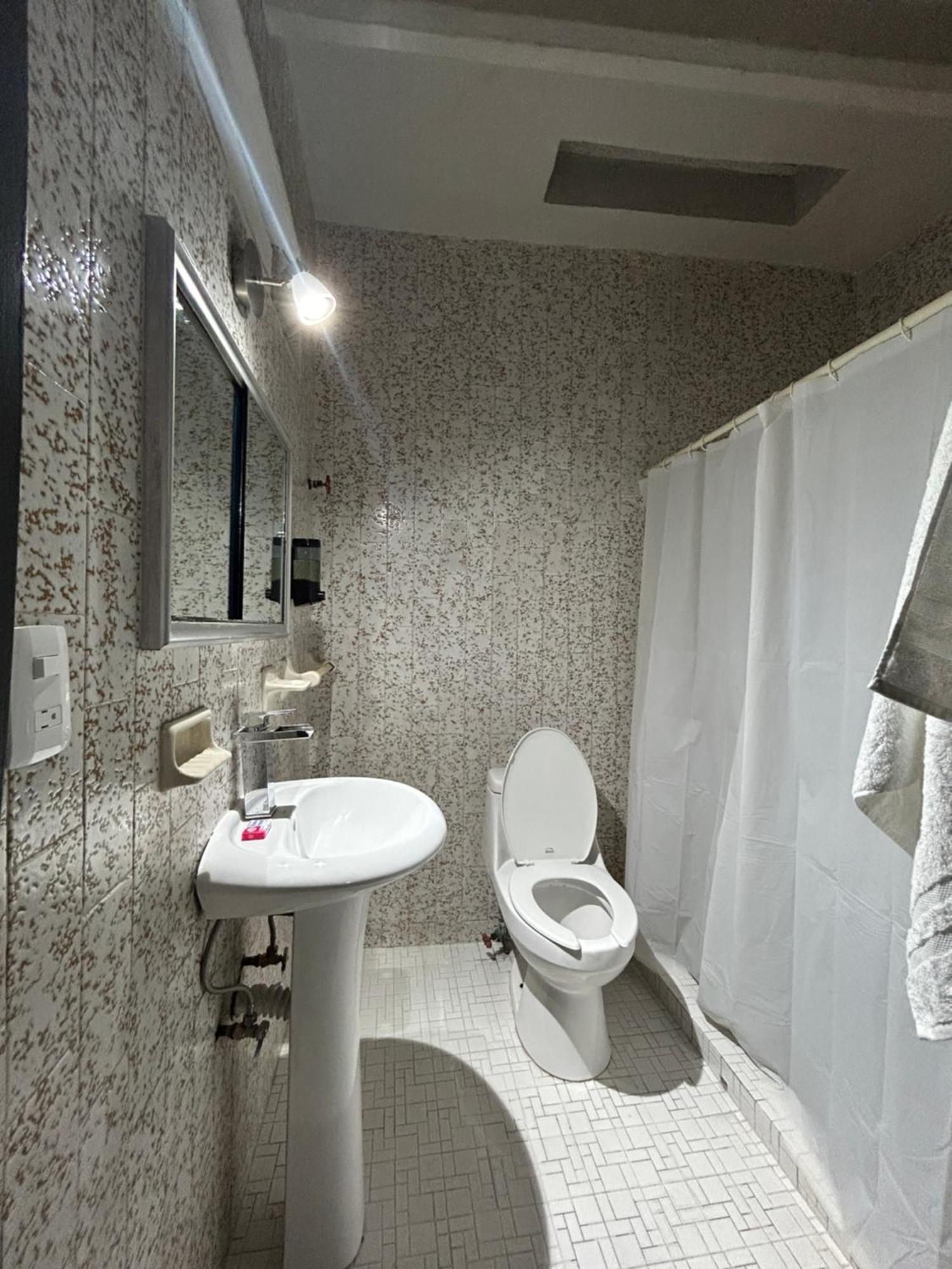 Lolita & Enri, La Mejor Ubicacion Y Vista En El Centro De Queretaro Hotel Ngoại thất bức ảnh